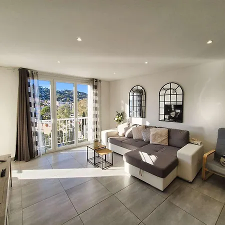 Vue Mer, Climatisation, Plages Et Commerces A Pied דירה *